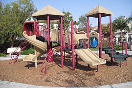 Very Clean 4 Bedroom Home with 2 Car Garage in Gated Community in Oceanside, CA (Photo 5 of 7)