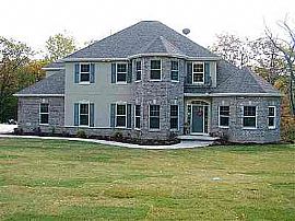 Executive 5 Bedroom Home  in The Woodlands Subdivision! in Wausau, WI