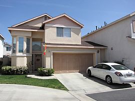 Beautiful 3 Bedroom Home in Private Gated Community in Orange, CA
