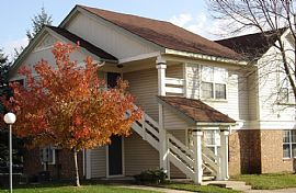 Spacious 2 Bedroom Apartment in Prime Location to Dayton Mall in Centerville, OH