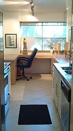 Luxury Celebrity 2 Bedroom High Rise Condo - Dog Friendly in West Hollywood, CA (Photo 4 of 9)