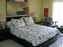 Furnished 2 Bedroom Condos Near Palm Beach International Airport in West Palm Beach, FL (Photo 5 of 12)