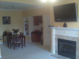 Clean 2 Bedroom Condo - Available Immediately  in Germantown, MD (Photo 2 of 11)