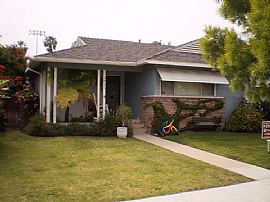 Long Beach House in Los Alamitos, CA