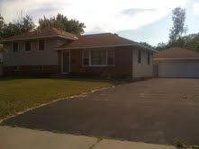 Perfect 3 Bedroom Home For Single Family in Brooklyn Center    in Brooklyn Center, MN