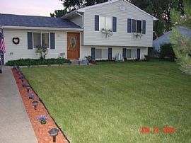 Renovated  3 Bedroom Home with Garage and Basement $1250 in Indianapolis, IN (Photo 5 of 5)