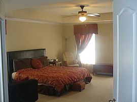 Spacious 5 Bedroom Home with Fenced in Backyard. in Atlanta, GA (Photo 7 of 9)