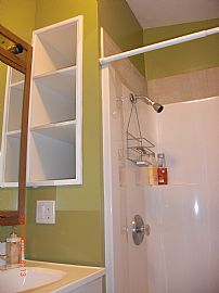 Quaint Studio with Open Floor Plan and Private Back Yard in Costa Mesa, CA (Photo 2 of 5)