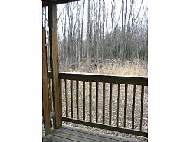 Quiet 2 Bedroom Township Apartment with Central Air in Port Huron Township, MI (Photo 2 of 4)