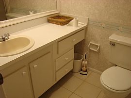 Annual/seasonal Condo Available in Senior Living Community in Bradenton, FL (Photo 4 of 8)