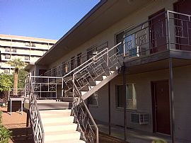  Downtown Living! Walk to The Lightrail, Az Center, Baseball Ga in Phoenix, AZ