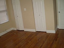 Huge 3 Bedroom Apt with Original Hardwood Floors in Chicago Lawn, IL (Photo 4 of 7)