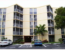 Fantastic 2 Bedroom Apartment with Tile Floor and New Kitchen in Miami Lakes, FL