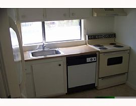 Enticing 1 Bedroom Apartment with Gated Community in Sunny Isles Beach, FL (Photo 6 of 6)