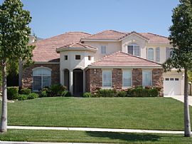 Estate in Community of "Masterpiece"  in Rancho Cucamonga, CA (Photo 2 of 8)