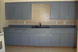 Immaculate 2 Bedroom Upper Unit in Quiet Cul-Du-Sac Near Tosa in Milwaukee, WI (Photo 1 of 6)