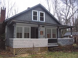 Gorgeous 2 Bedroom Cottage with 1.5 Acres  in Jaffrey, NH (Photo 4 of 6)