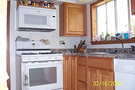 Big 3 Bedroom Home on 2.5 Lot in Wonder Lake, IL (Photo 5 of 12)