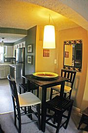 Upgraded 3 Bedroom Townhouse Near The Reston Town Center in Reston, VA (Photo 4 of 10)