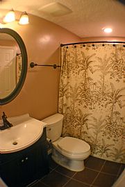Upgraded 3 Bedroom Townhouse Near The Reston Town Center in Reston, VA (Photo 5 of 10)