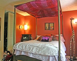 Upgraded 3 Bedroom Townhouse Near The Reston Town Center in Reston, VA (Photo 7 of 10)