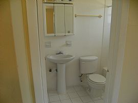 Spacious 2 Bedroom Home in Great Neighborhood in North Miami Beach, FL (Photo 6 of 11)