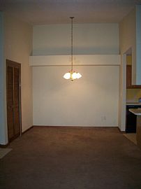Amazing 2 BR, 1 BA Condo with Laundry in Unit in Ann Arbor Area in Ypsilanti, MI (Photo 5 of 12)