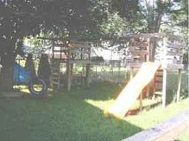 Cozy 3 Bedroom Single Family Split Level Home with Full Basement in Addison, IL (Photo 2 of 4)