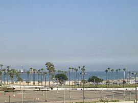 Beautiful 2 Bedroom Condo with Ocean View in Long Beach, CA