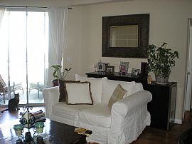 Beautiful 2 Bedroom Condo with Ocean View in Long Beach, CA (Photo 2 of 5)