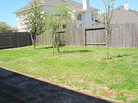 Bright, Clean 2-Story 4 Bedroom Home in Sugar Land in Sugar Land, TX (Photo 12 of 12)