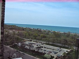 Beautiful 1 Bedroom Condo in Old Town with Lake View Balcony  in Chicago, IL (Photo 8 of 9)