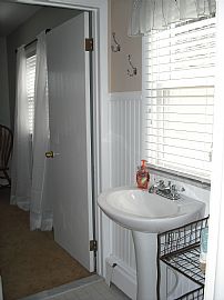 Shore Waterfront  Home  No Through Traffic  !! Privacy!! in Brielle, NJ (Photo 4 of 4)