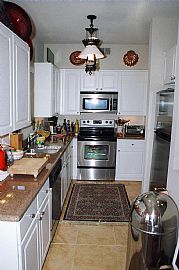 Beautiful 3 Bedroom Condo in Biltmore Palms Gated Community  in Phoenix, AZ (Photo 6 of 12)