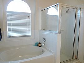 Great 3 Bedroom Home in a Great Neighborhood in Wesley Chapel, FL (Photo 3 of 9)