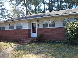 Lovely 3 Bedroom Home - Ready For You Now! in Norfolk, VA