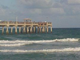 Lovely 1st Floor, Fully Furnished 2 Bedroom Condo Near Beach in Dania Beach, FL (Photo 11 of 12)