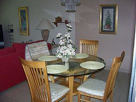 Lovely 1st Floor, Fully Furnished 2 Bedroom Condo Near Beach in Dania Beach, FL (Photo 3 of 12)