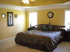Elegant 5 BR, 3 BA Executive Home - Move in Special - $1950     in Braselton, GA (Photo 2 of 8)