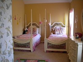 Elegant 5 BR, 3 BA Executive Home - Move in Special - $1950     in Braselton, GA (Photo 4 of 8)