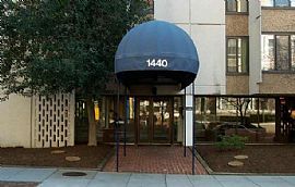 Spacious, Furnished 1 BR, 1 BA Apartment on 1440 N Street in Washington, DC (Photo 4 of 7)