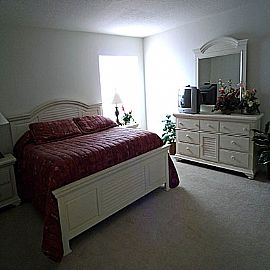 Gorgeous 2 Bedroom Condo Right on The Water in Indian Shores, FL (Photo 4 of 6)