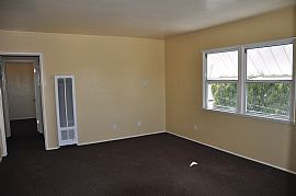 Beautiful 2 Bedroom Home with New Paint - Near Atlantic in Bell, CA (Photo 1 of 12)