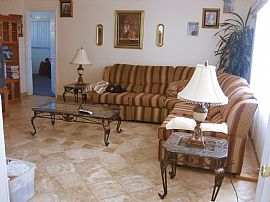 Beautiful 3 Bedroom Home Near The Casino Morongo in Banning, CA (Photo 3 of 12)