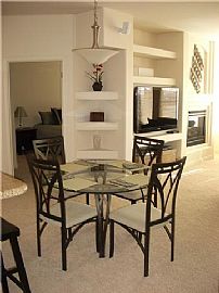 Elegant 2 Br, 2 Ba Condo  - Luxury Living $2000 in Phoenix, AZ (Photo 3 of 5)