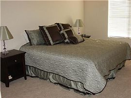 Elegant 2 Br, 2 Ba Condo  - Luxury Living $2000 in Phoenix, AZ (Photo 5 of 5)