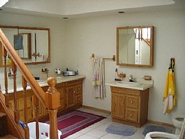 Wonderful 5 Bedroom Home on 4 Acre Estate Setting in Manorville, NY (Photo 3 of 4)