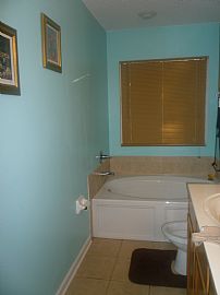 Newer, Spacious 4 Bedroom Home on Cul-De-Sac in Jacksonville, FL (Photo 5 of 5)