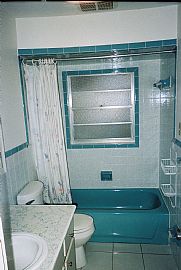 Cute 2 Bedroom Waterfront Home - Short Canal to Lake Henderson in Inverness, FL (Photo 6 of 12)