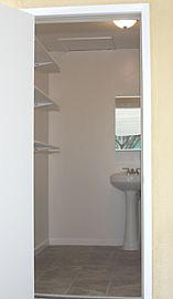 Lovely 3 Bedroom Home with Several Upgrades Throughout in San Fernando, CA (Photo 5 of 6)